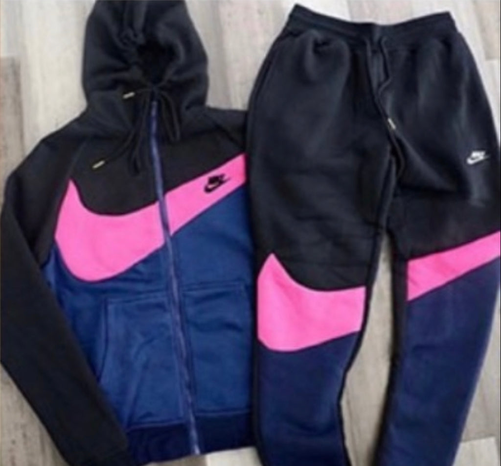 Pink/Blue Nike Set